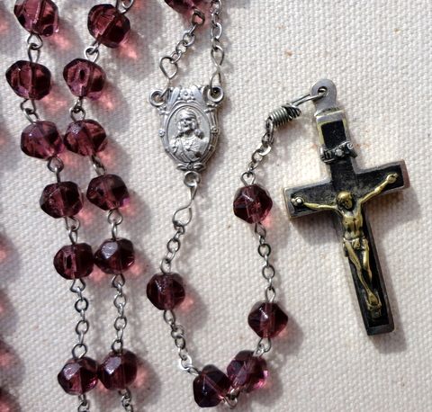 Vintage European Purple Glass Beaded Rosary & Reliquary Crucifix Vintage European Purple Glass Beaded Rosary & Reliquary Crucifix