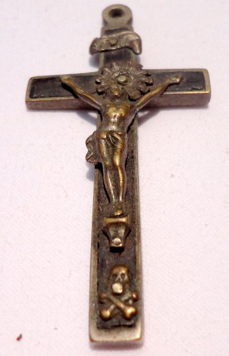 Early 1900'S Vintage Metal & Ebony Crucifix Early 1900'S Vintage Metal & Ebony Crucifix