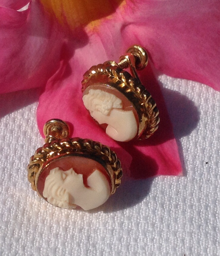 Vintage 12K Gold Filled Cameo Earrings Vintage 12K Gold Filled Cameo Earrings