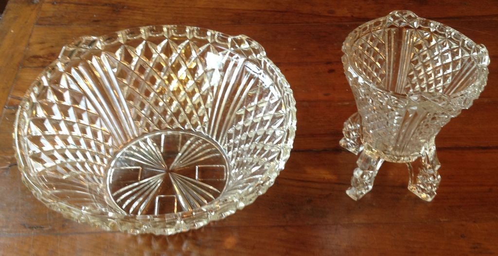 Vintage English 2 Piece Diamond Pattern Glass Footed Bowl/Vase Vintage English 2 Piece Diamond Pattern Glass Footed Bowl/Vase