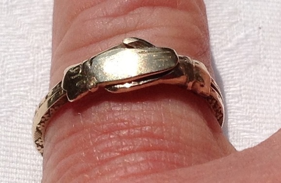 Victorian 10K Gold Gimmel Fede Wedding Ring Band Victorian 10K Gold Gimmel Fede Wedding Ring Band