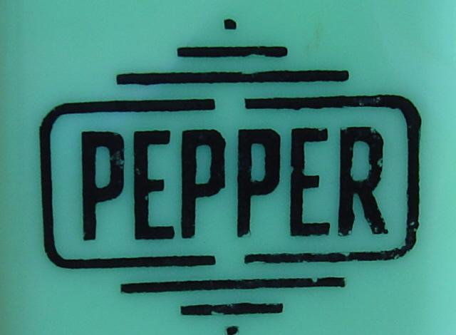 Mckee: Jadite Big Box Pepper Shaker Mckee: Jadite Big Box Pepper Shaker