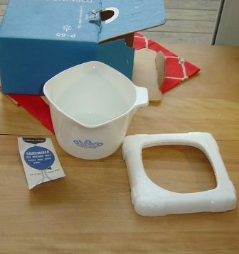 Corning: Blue Cornflower Saucemaker P 55 - MIB Corning: Blue Cornflower Saucemaker P 55 - MIB