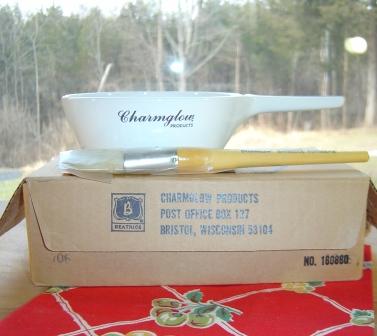 Corning: Advertising Charmglow Saucepan - New In Box Corning: Advertising Charmglow Saucepan - New In Box