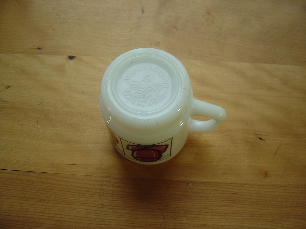 Fire King: white Rose Stackable Mug Fire King: white Rose Stackable Mug