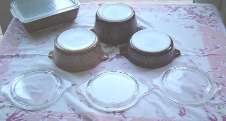 Pyrex: Woodland Bake Serve and Store Set Pyrex: Woodland Bake Serve and Store Set