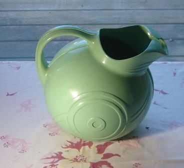 Kitchenware Plastic: Jadite Green Pitcher Kitchenware Plastic: Jadite Green Pitcher