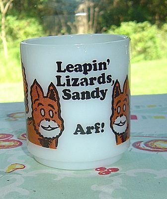 Glasbake: Orphan Annie Mug Glasbake: Orphan Annie Mug