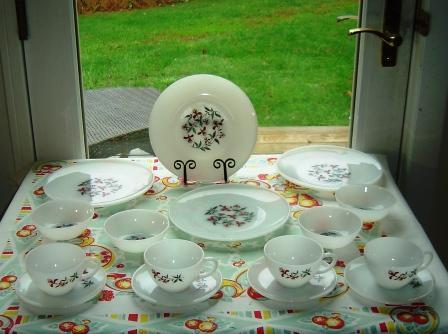 Fire King: Honeysuckle Dinner Set - Sixteen Pieces Fire King: Honeysuckle Dinner Set - Sixteen Pieces