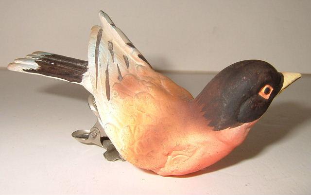 1950s Bisque Robin Bird Figurine With Clip Feet 1950s Bisque Robin Bird Figurine With Clip Feet