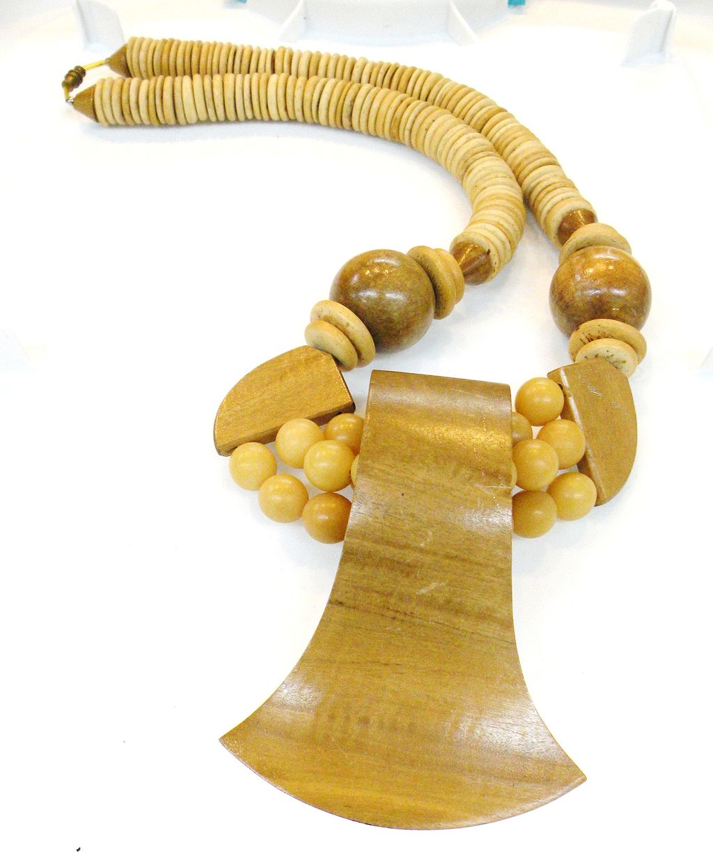 Modernist Giant Wood Bead Necklace Modernist Giant Wood Bead Necklace