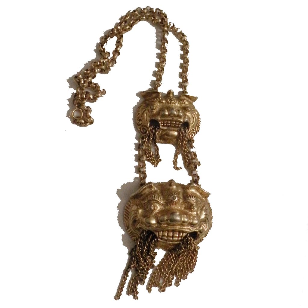 Dramatic Double Foo Dog Drop Dangling Tassel Fringe Necklace Dramatic Double Foo Dog Drop Dangling Tassel Fringe Necklace