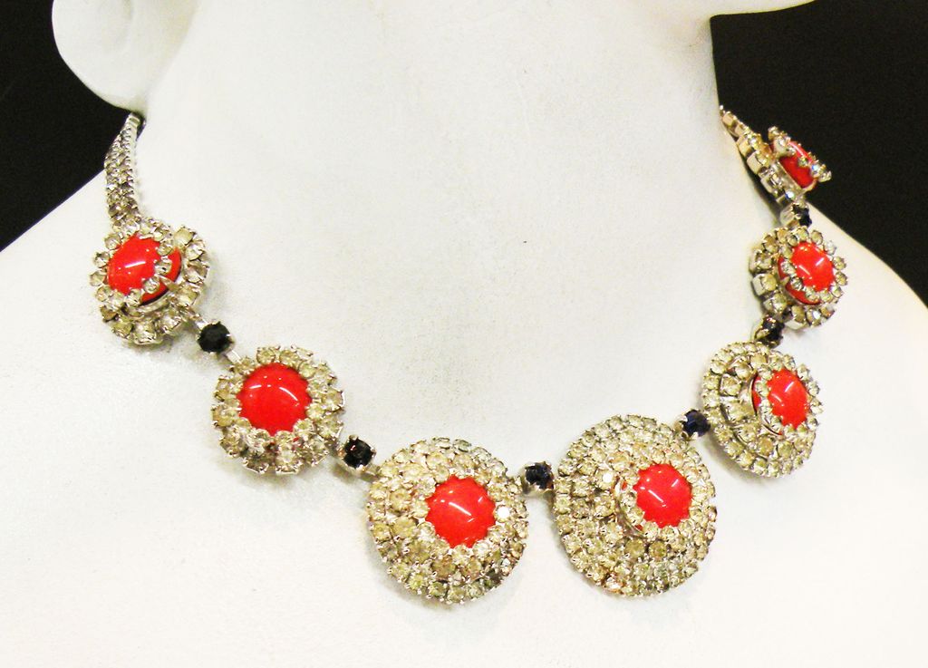 HOBE 1965 Tangerine and Clear Rhinestone Shaped Modernist Necklace