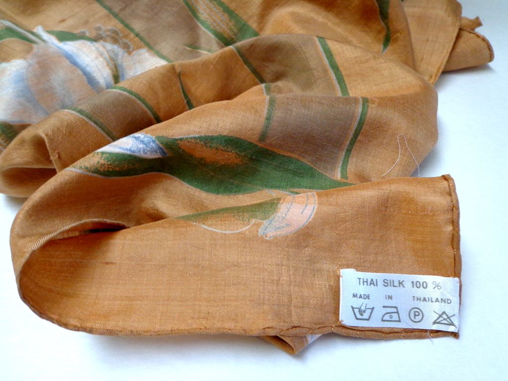 100% Thai Silk Scarf. Florals on Pale Terracotta. Magnificent. Mint Condition. 100% Thai Silk Scarf. Florals on Pale Terracotta. Magnificent. Mint Condition.