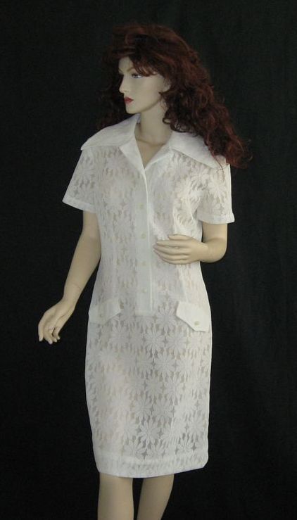 Vintage 1960's 1970's white "Mod" daisy lace shirt dress Vintage 1960's 1970's white "Mod" daisy lace shirt dress