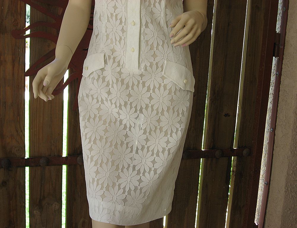 Vintage 1960's 1970's white "Mod" daisy lace shirt dress Vintage 1960's 1970's white "Mod" daisy lace shirt dress