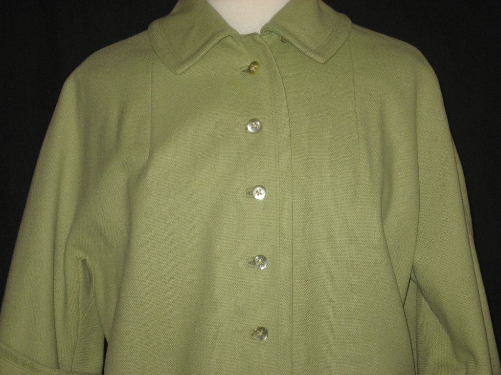 Green Travelaire Early 1960's Ladies Coat Fashioned by Dumas Green Travelaire Early 1960's Ladies Coat Fashioned by Dumas