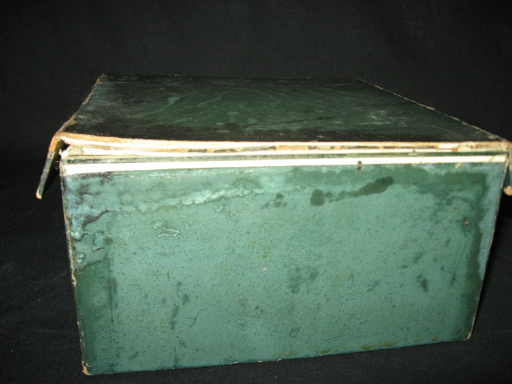 Antique Bride & Groom Wedding Room Box - Early 1900's Antique Bride & Groom Wedding Room Box - Early 1900's