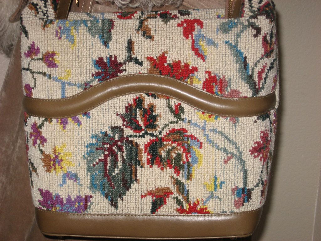 1960's Tapestry carpet bucket purse handbag 1960's Tapestry carpet bucket purse handbag