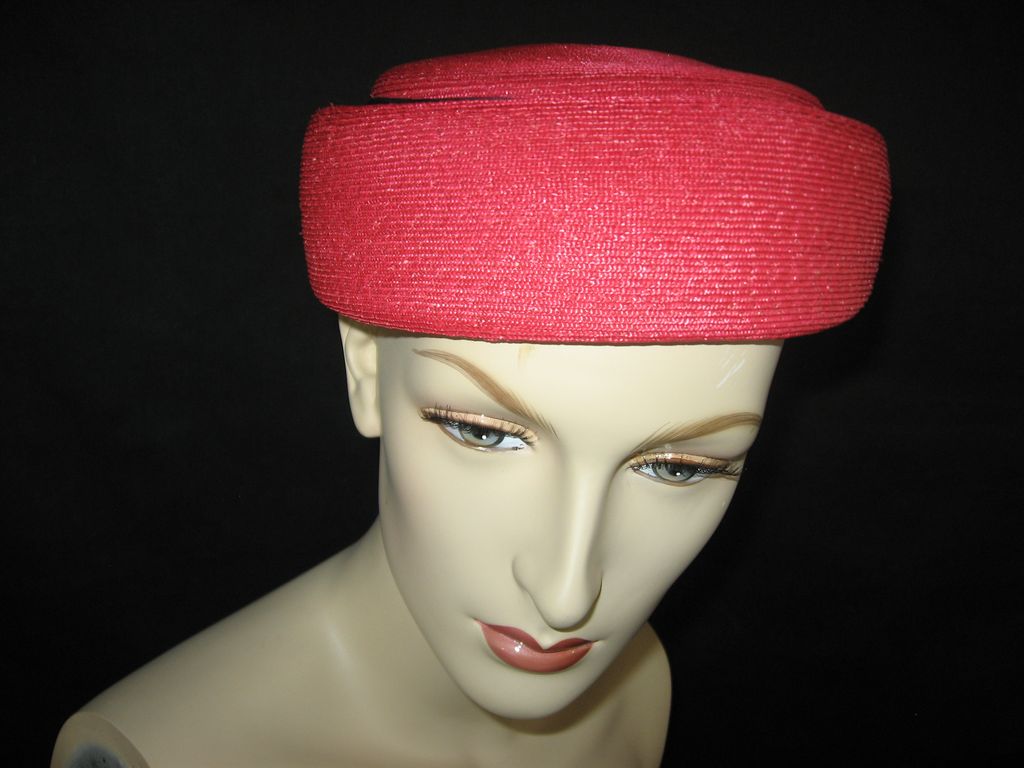 Vintage Red and Navy woven straw pillbox hat Vintage Red and Navy woven straw pillbox hat