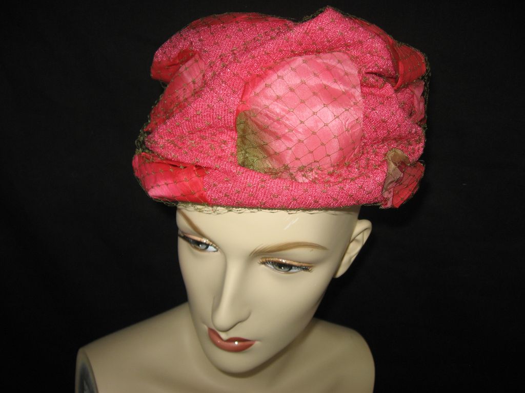 Vintage Ruched Rose Pink Ladies Hat with veil Vintage Ruched Rose Pink Ladies Hat with veil
