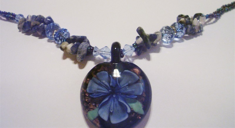 Beautiful Blue 3D Lampwork Pendant Beautiful Blue 3D Lampwork Pendant