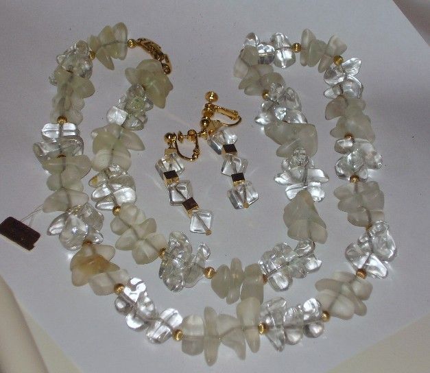 Napier Clear, Frosted and Goldtone Long Beaded Necklace Napier Clear, Frosted and Goldtone Long Beaded Necklace