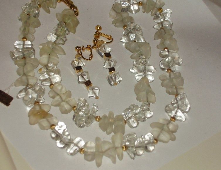 Napier Clear, Frosted and Goldtone Long Beaded Necklace Napier Clear, Frosted and Goldtone Long Beaded Necklace