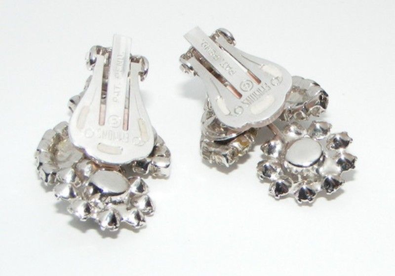 Vintage EMMONS Black and Clear Rhinestone Flower Earrings Vintage EMMONS Black and Clear Rhinestone Flower Earrings