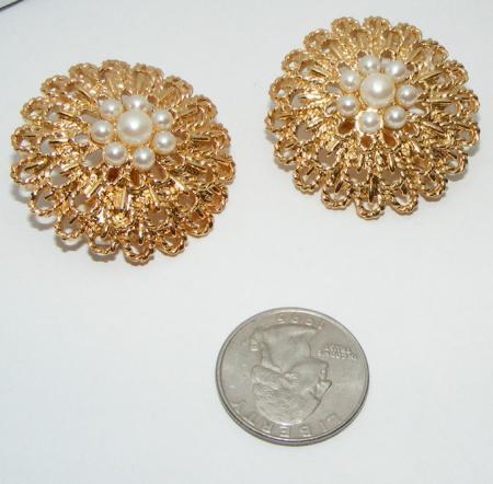 Vintage Big and Bold Faux Pearl Filigree Flower Earrings Vintage Big and Bold Faux Pearl Filigree Flower Earrings