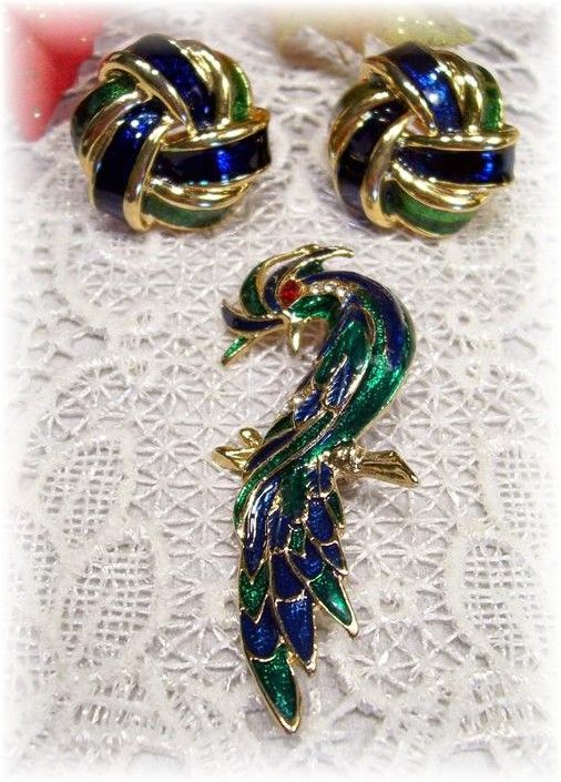 Magnificent Enamel Bird Brooch and Earrings Magnificent Enamel Bird Brooch and Earrings