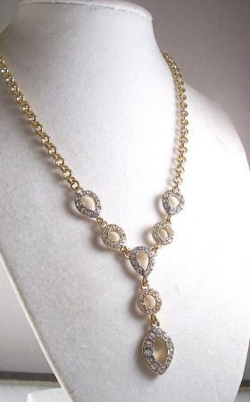 Stunning Bijoux Terner Rhinestone Necklace Stunning Bijoux Terner Rhinestone Necklace