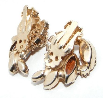 Vintage Rhinestone & Filigree Metal Bead Earrings Vintage Rhinestone & Filigree Metal Bead Earrings