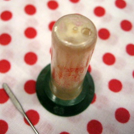 Ultra-scarce vintage Singer needle case Etui from Germany Ultra-scarce vintage Singer needle case Etui from Germany