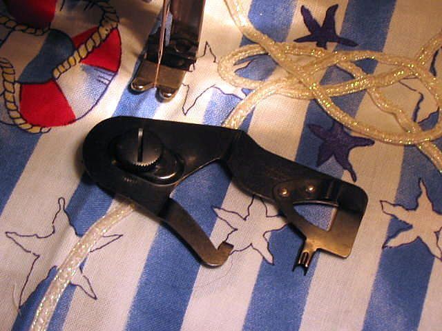 Singer Quilting Attachment fits 301, 401A sewing machines + others Singer Quilting Attachment fits 301, 401A sewing machines + others