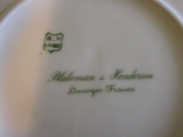 Blakeman & Henderson Limoges Gold-Encrusted Charger Blakeman & Henderson Limoges Gold-Encrusted Charger