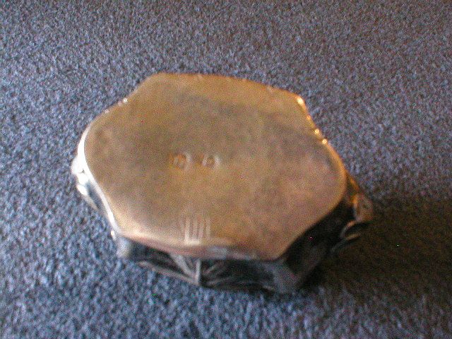 Victorian Silver Vinaigrette or Perfume/Cologne Casket Victorian Silver Vinaigrette or Perfume/Cologne Casket