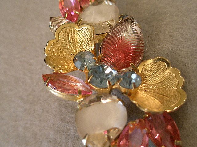 Juliana (DeLizza & Elster) Gold-Tone and Rhinestone Brooch Juliana (DeLizza & Elster) Gold-Tone and Rhinestone Brooch