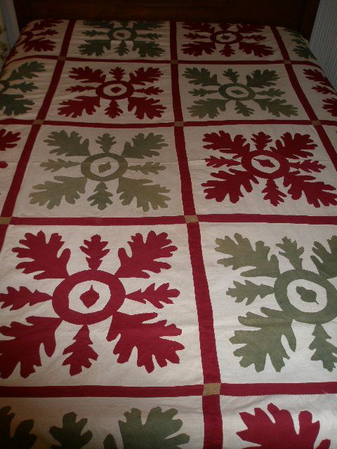 Early American "Applique" Summer Quilt w/Oak Leaf & Acorn Decoration - Dated 1899 Early American "Applique" Summer Quilt w/Oak Leaf & Acorn Decoration - Dated 1899