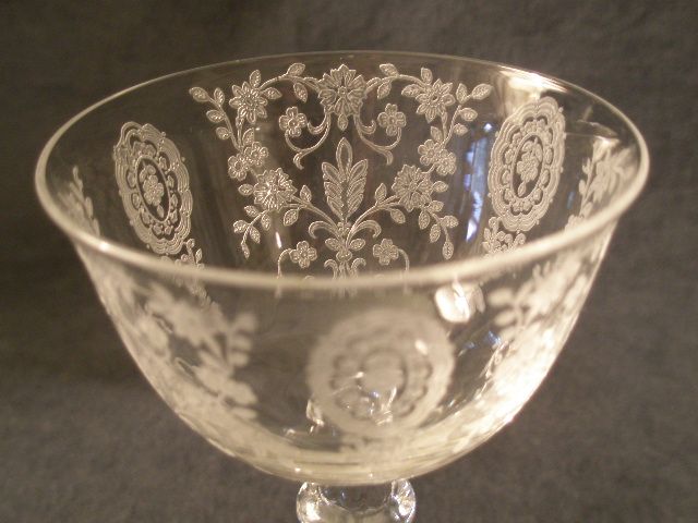 Set of 6 - Tiffin "June Night" Pattern Liquor Cocktail Glasses Set of 6 - Tiffin "June Night" Pattern Liquor Cocktail Glasses