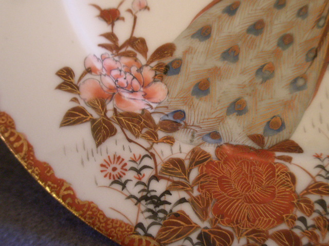 Set of 6 Meiji Period Hand-Painted Kutani Porcelain Dessert Plates w/Peacocks Decoration Set of 6 Meiji Period Hand-Painted Kutani Porcelain Dessert Plates w/Peacocks Decoration