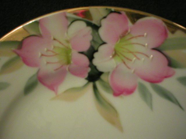 42 Pcs - - Noritake "Azalea" Pattern #19322 Dinnerware 42 Pcs - - Noritake "Azalea" Pattern #19322 Dinnerware