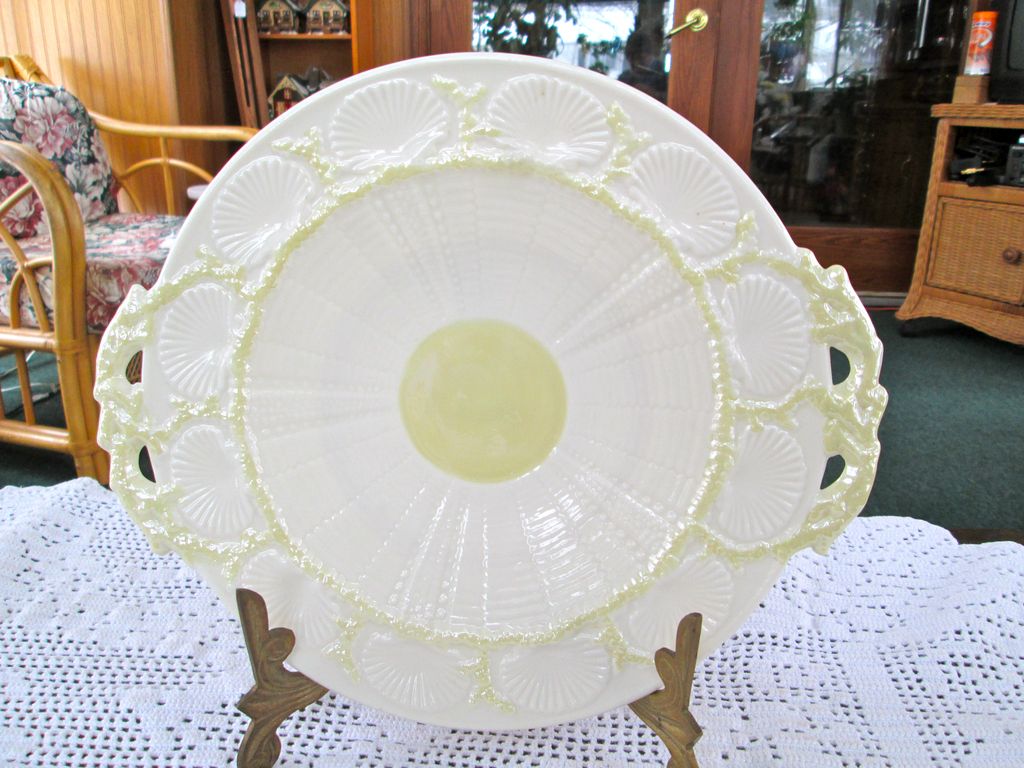 Belleek Shell Pattern Plate Belleek Shell Pattern Plate