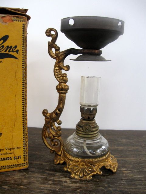 Vapo-Cresolene Oil Lamp Vaporizer in Original Box Vapo-Cresolene Oil Lamp Vaporizer in Original Box