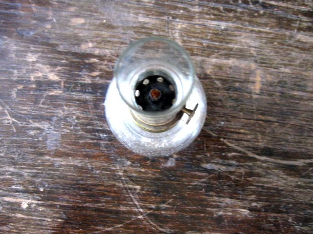 Vapo-Cresolene Oil Lamp Vaporizer in Original Box Vapo-Cresolene Oil Lamp Vaporizer in Original Box