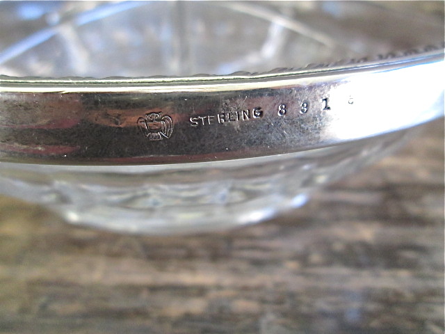 Weidlich Sterling Spoon Co. Sterling Silver Rim Crystal Divided Bowl Weidlich Sterling Spoon Co. Sterling Silver Rim Crystal Divided Bowl