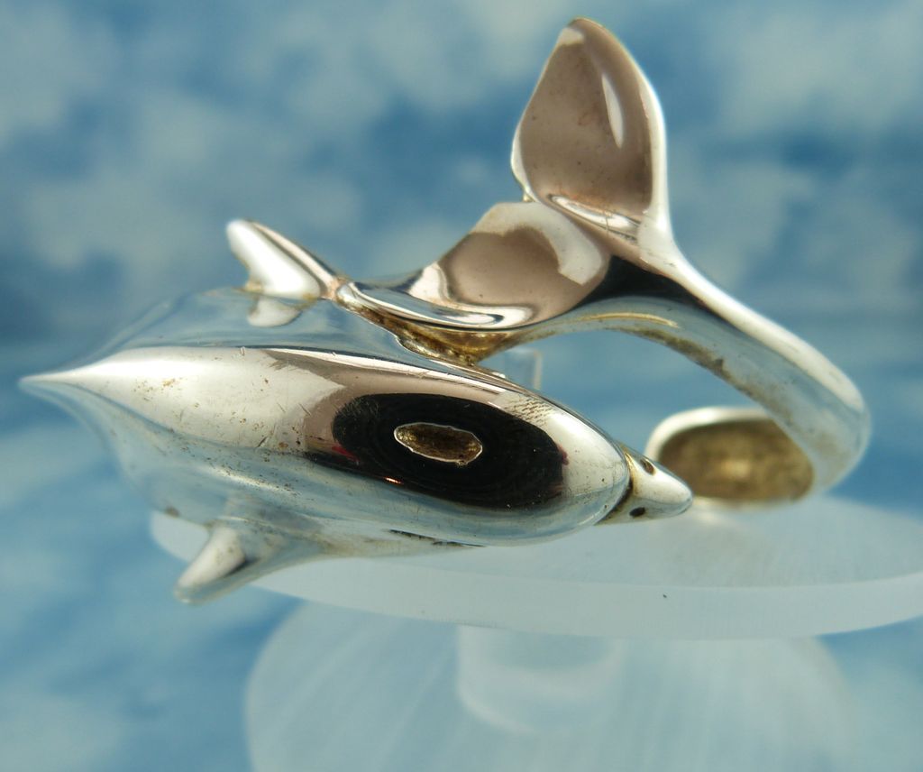 Designer Signed Heavy 40 Gram Sterling Silver Dolphin Bracelet One Of A Kind Circa 1980's Designer Signed Heavy 40 Gram Sterling Silver Dolphin Bracelet One Of A Kind Circa 1980's
