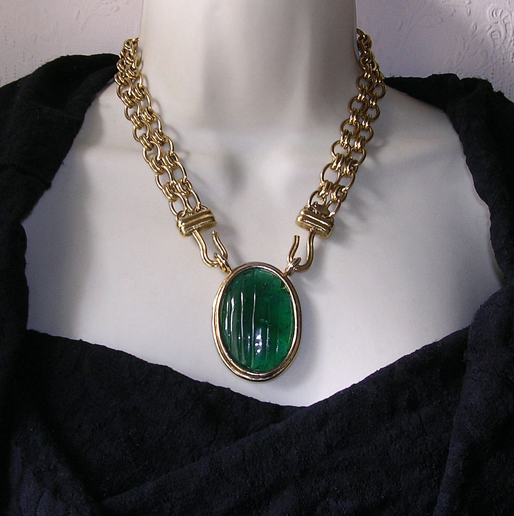 antique chanel necklace