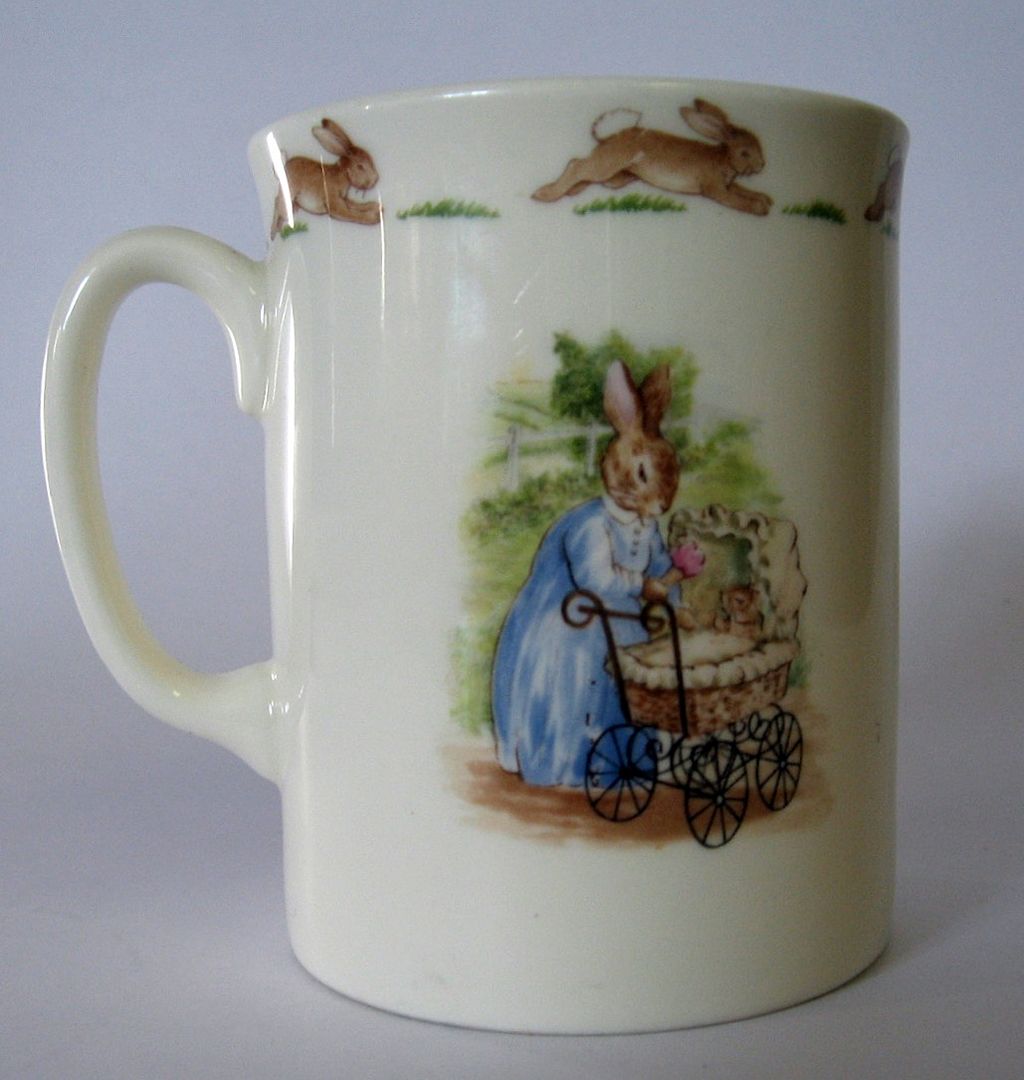 Royal Doulton Bunnykins Nursery ware Baby Bowl, Plate & Cup Royal Doulton Bunnykins Nursery ware Baby Bowl, Plate & Cup