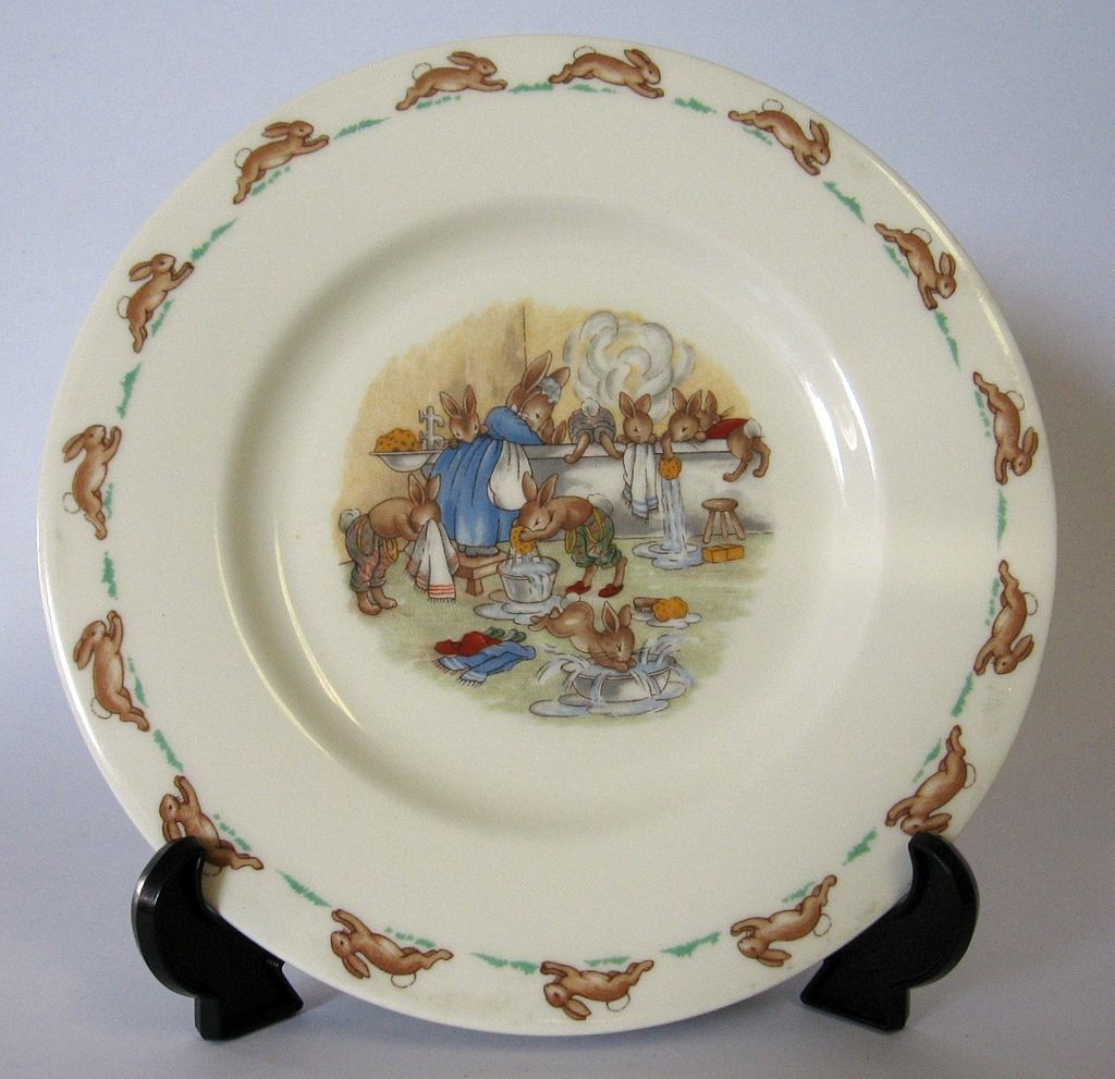 Royal Doulton Bunnykins Nursery ware Baby Bowl, Plate & Cup Royal Doulton Bunnykins Nursery ware Baby Bowl, Plate & Cup